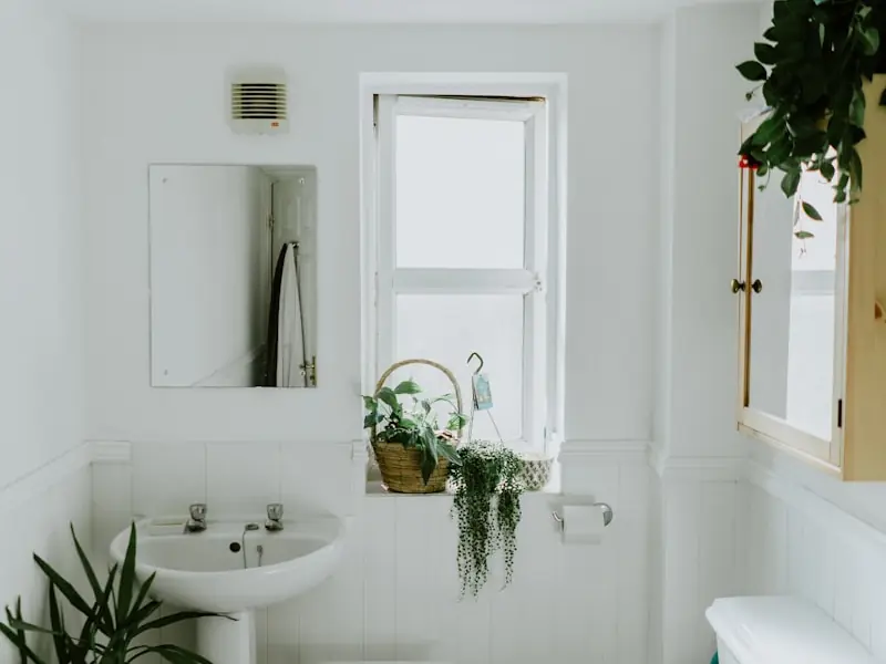 Reforma de baño con acabados premium en Portugalete